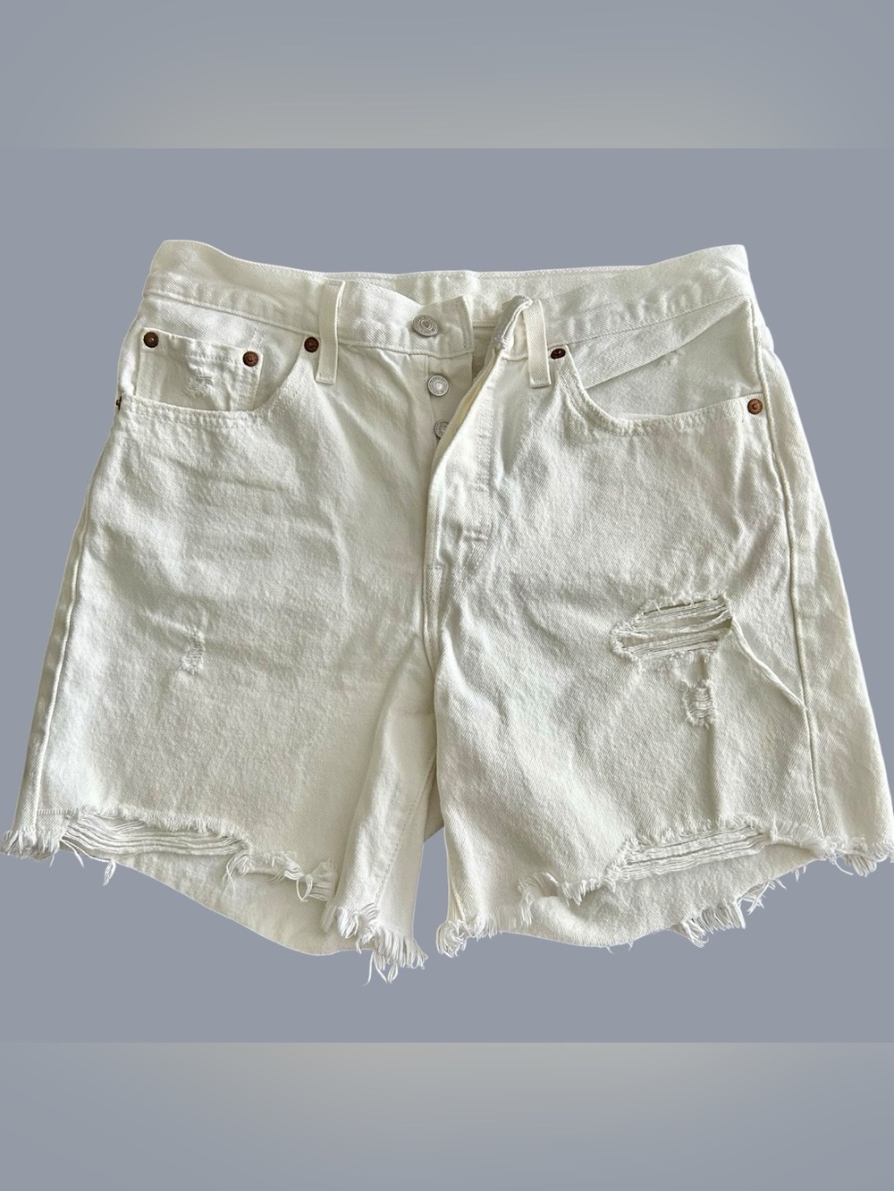 Levi’s 501 white distressed button fly denim shorts sz M